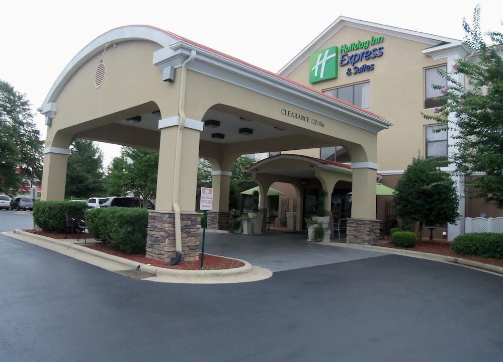 Holiday Inn Express Hotel & Suites Sanford By Ihg Exteriör bild
